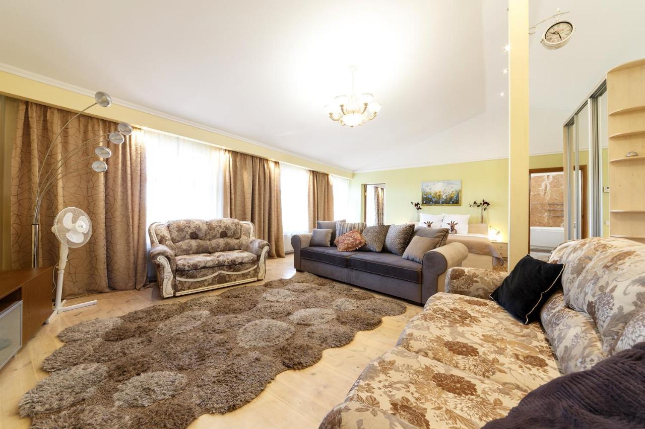 Daugavaluxapartments Free Parking * 里加