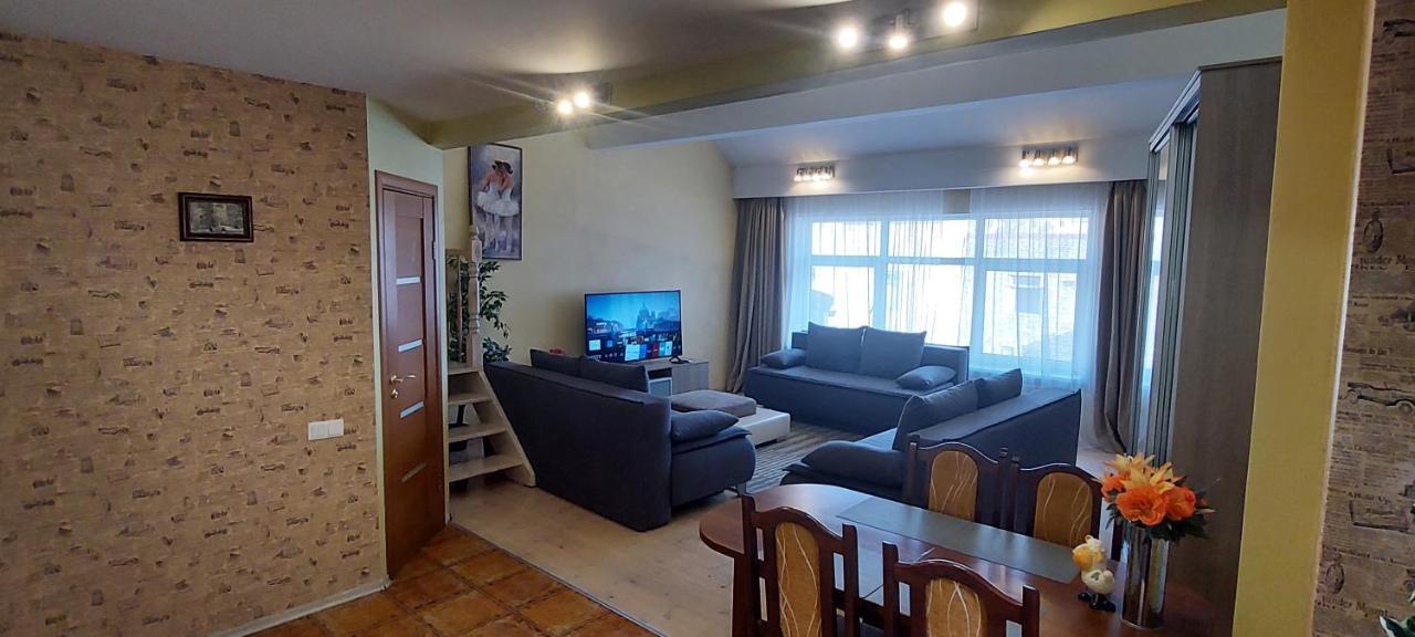 Daugavaluxapartments Free Parking * 里加