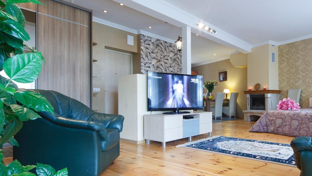 Daugavaluxapartments Free Parking * 里加